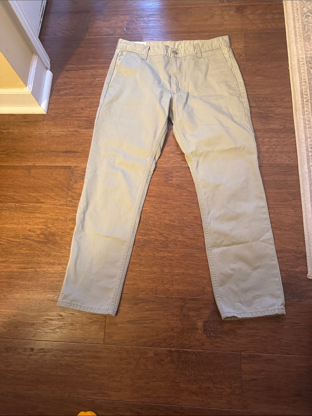 Men's Levi’s Classic Straight Jean Style Khakis 33x30